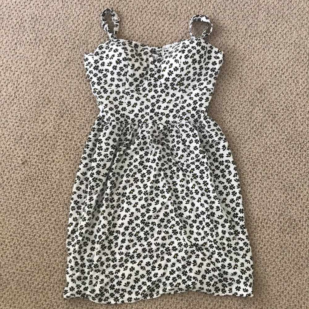 I am selling this dress from AUW